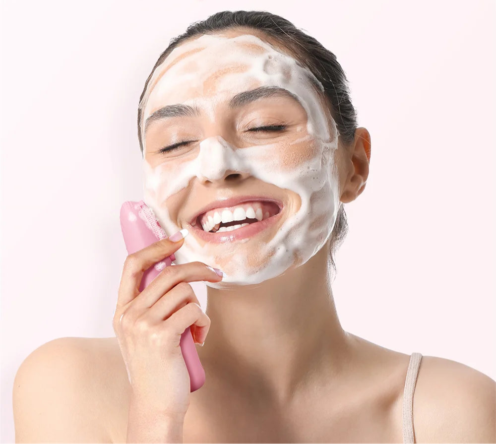Facial Cleaning Brush Face Scrubber Waterproof